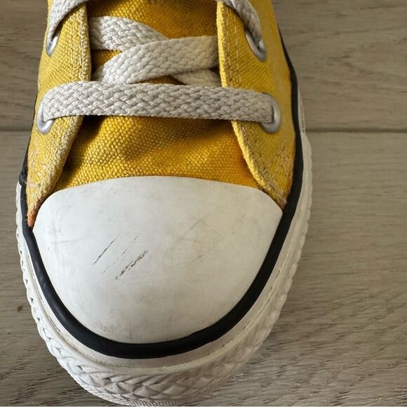 Vintage Converse All Stars Yellow Low Sneakers Women Sz 6 Grunge Skate - Picture 12 of 12